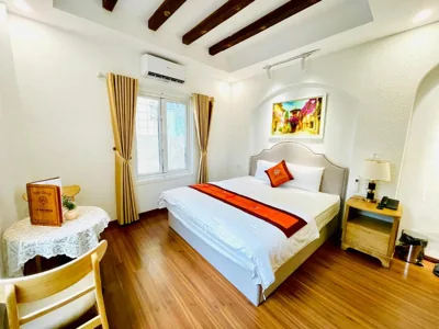 Superior King Room — Lamandarina